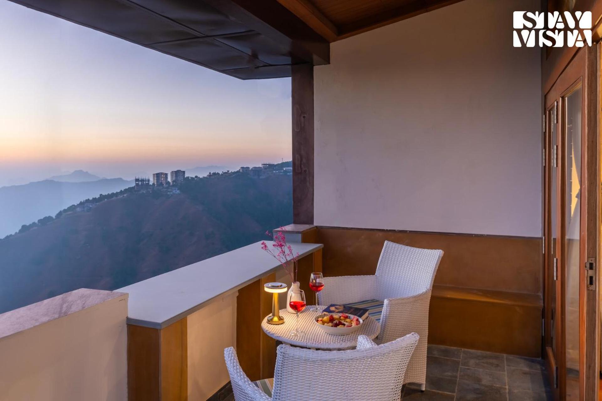 Stayvista At Nook - Elysium Estate 2 Bedroom Cottage With Hill View, Lawn Shimla Ngoại thất bức ảnh
